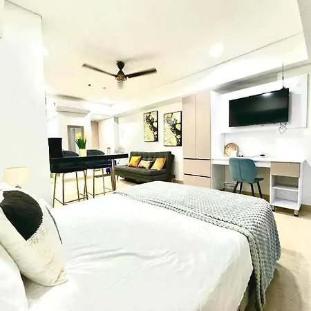 Apartment Moderno Y A Pasos Del Aeropuerto