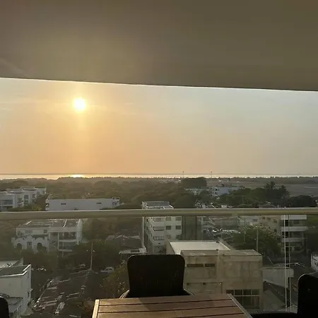 Moderno Y A Pasos Del Aeropuerto Apartamento *